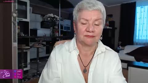 Snapshot of roxana_brooks chatting on February 26, 3:00 pm Roxana online show from February 26, 3:00 pm