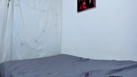 roxy online show from September 20, 6:42 pm