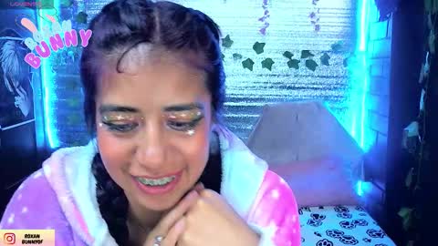 roxxy online show from March 27, 4:40 pm