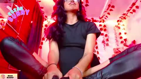 roxxy online show from July 2, 5:46 am