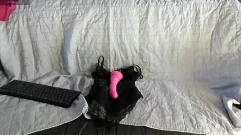 roxaneramirez online show from May 6, 6:08 am