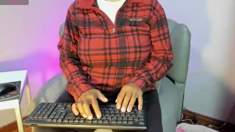  Roxanna  online show from July 1, 5:09 am