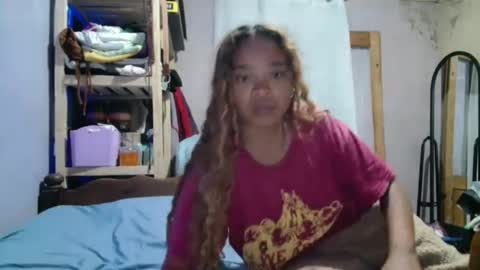 roxanne_98 online show from February 22, 4:05 pm