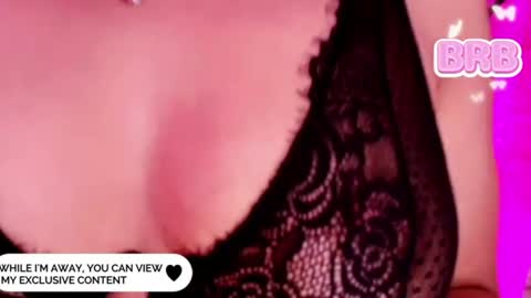 roxanne_han online show from July 13, 12:19 pm