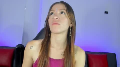 roxanne online show from January 7, 7:49 pm