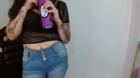 Roxanne online show from October 28, 8:22 pm