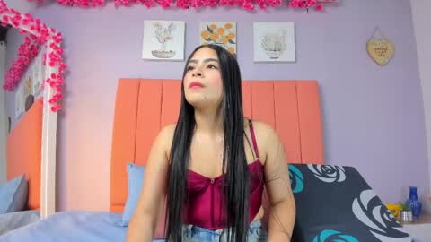 Juliana 3 online show from April 21, 12:11 pm