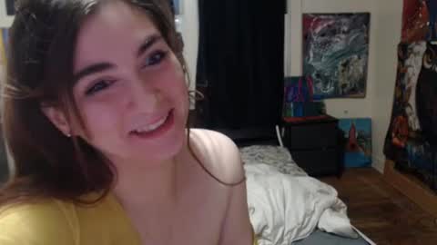 Snapshot of roxanneroulette chatting on January 31, 12:17 am Silver online show from January 31, 12:17 am