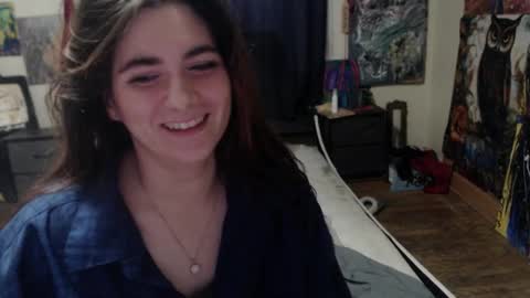 Snapshot of roxanneroulette chatting on January 31, 11:56 pm Silver online show from January 31, 11:56 pm