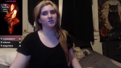 Snapshot of roxanneroulette chatting on September 26, 3:10 am Silver online show from September 26, 3:10 am