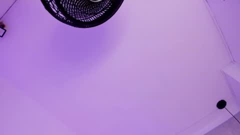 Snapshot of roxie_summers chatting on June 27, 7:41 pm Roxie online show from June 27, 7:41 pm