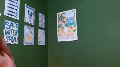 Roxie online show from November 21, 2:32 am