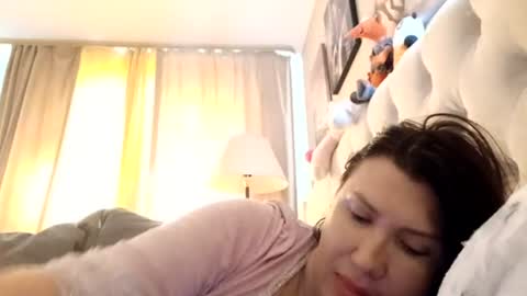 ROXOLANAA SEXY online show from July 1, 6:15 am