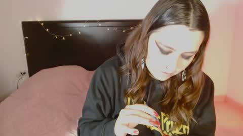 Snapshot of roxxxann666 chatting on December 31, 12:32 am roxxxann666 online show from December 31, 12:32 am