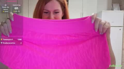 Snapshot of roxxxco chatting on January 31, 7:11 pm Tatyana online show from January 31, 7:11 pm