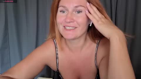 Snapshot of roxxxco chatting on June 24, 11:20 am Tatyana online show from June 24, 11:20 am