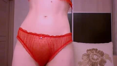 Snapshot of roxxywharton chatting on March 24, 5:45 am Roxxy Wharton online show from March 24, 5:45 am