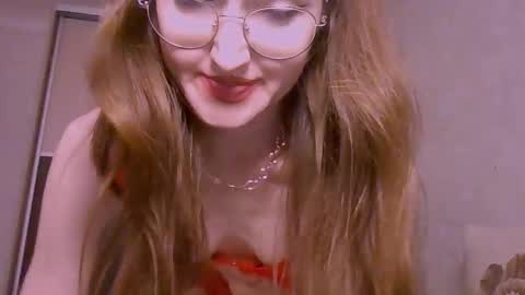 Snapshot of roxxywharton chatting on March 28, 8:52 pm Roxxy Wharton online show from March 28, 8:52 pm