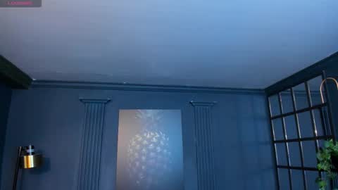 Roxy hell online show from January 11, 12:10 pm