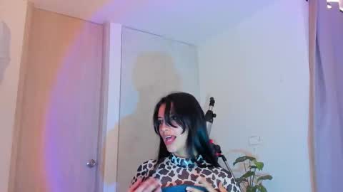 Roxy hell online show from March 7, 7:00 pm