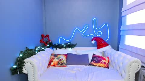 Roxy online show from December 26, 8:07 am