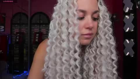Roxy online show from May 20, 1:34 am