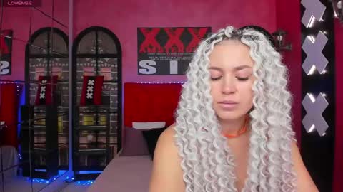 Roxy online show from May 21, 1:45 am