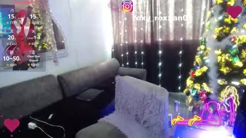 - online show from December 5, 4:36 pm