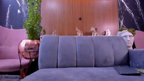 Snapshot of roxyross01 chatting on October 2, 3:19 pm Roxy online show from October 2, 3:19 pm