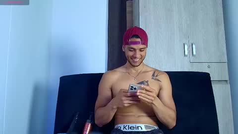 ANTONIO online show from February 19, 8:27 pm