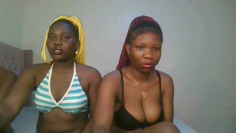 Snapshot of royal_goddes chatting on January 17, 11:30 pm goddes online show from January 17, 11:30 pm