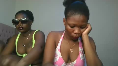 Snapshot of royal_goddes chatting on February 2, 12:15 pm goddes online show from February 2, 12:15 pm