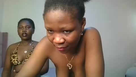 Snapshot of royal_goddes chatting on February 5, 11:26 am goddes online show from February 5, 11:26 am