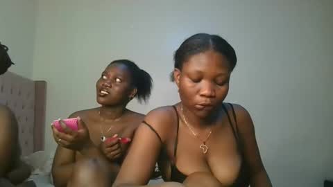 Snapshot of royal_goddes chatting on February 5, 11:31 pm goddes online show from February 5, 11:31 pm