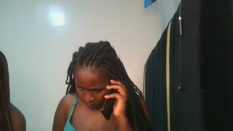 Snapshot of royal_goddes2 chatting on July 6, 7:27 pm royal_goddes2 online show from July 6, 7:27 pm