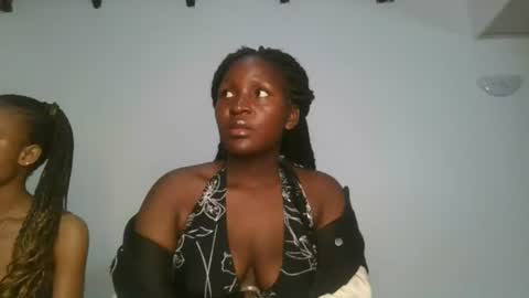 Snapshot of royal_goddes2 chatting on July 14, 9:09 pm royal_goddes2 online show from July 14, 9:09 pm