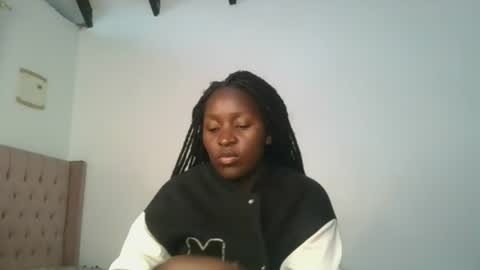 Snapshot of royal_goddes2 chatting on July 16, 5:46 am royal_goddes2 online show from July 16, 5:46 am