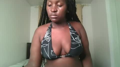 Snapshot of royal_goddes2 chatting on July 27, 3:41 pm royal_goddes2 online show from July 27, 3:41 pm