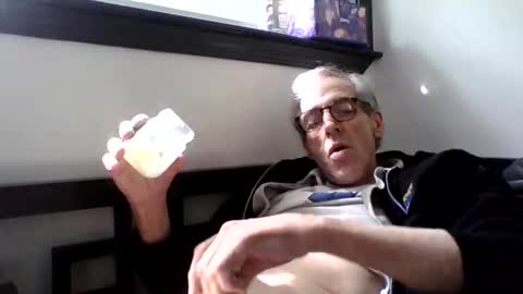 Snapshot of royboy2561 chatting on April 4, 9:45 pm Roy Murrin online show from April 4, 9:45 pm