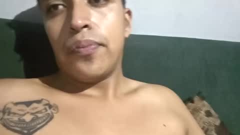 Snapshot of royematafoka chatting on July 26, 9:38 am royematafoka online show from July 26, 9:38 am