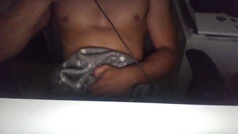 Snapshot of royjames1 chatting on July 18, 10:35 pm royjames1 online show from July 18, 10:35 pm