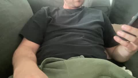 Snapshot of roythegil chatting on September 19, 5:13 pm roythegil online show from September 19, 5:13 pm