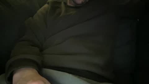 Snapshot of roythegil chatting on November 12, 2:45 am roythegil online show from November 12, 2:45 am