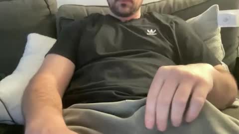 roythegil online show from March 21, 10:13 pm