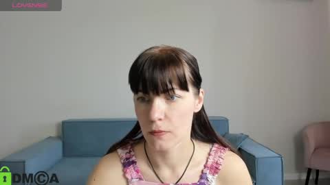 Bella online show from May 12, 5:37 am