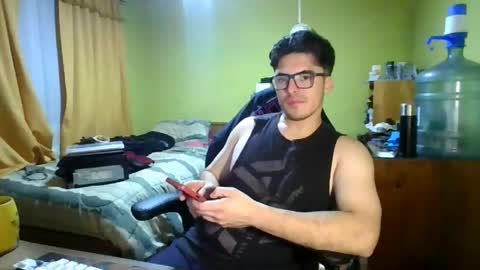 rpaulo25 online show from May 24, 5:01 am