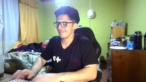 rpaulo25 online show from May 31, 5:59 am