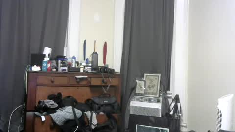 rubbersoulhole online show from June 15, 6:37 am