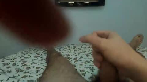 Snapshot of rubenadell chatting on February 18, 10:11 am Dechill22 online show from February 18, 10:11 am