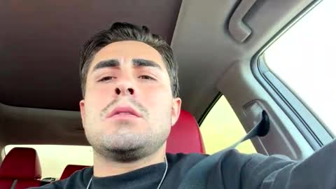 rubenzaragosa09 online show from April 3, 9:57 pm